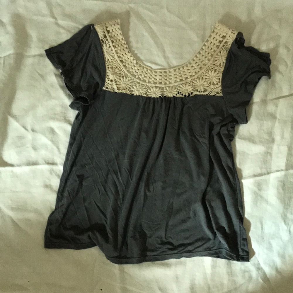 Gray top